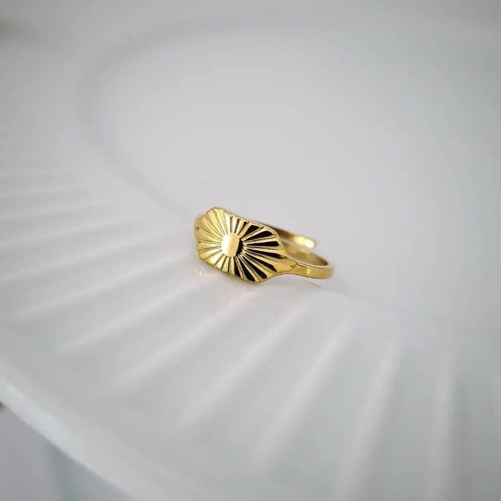 Shinning Sun Ring